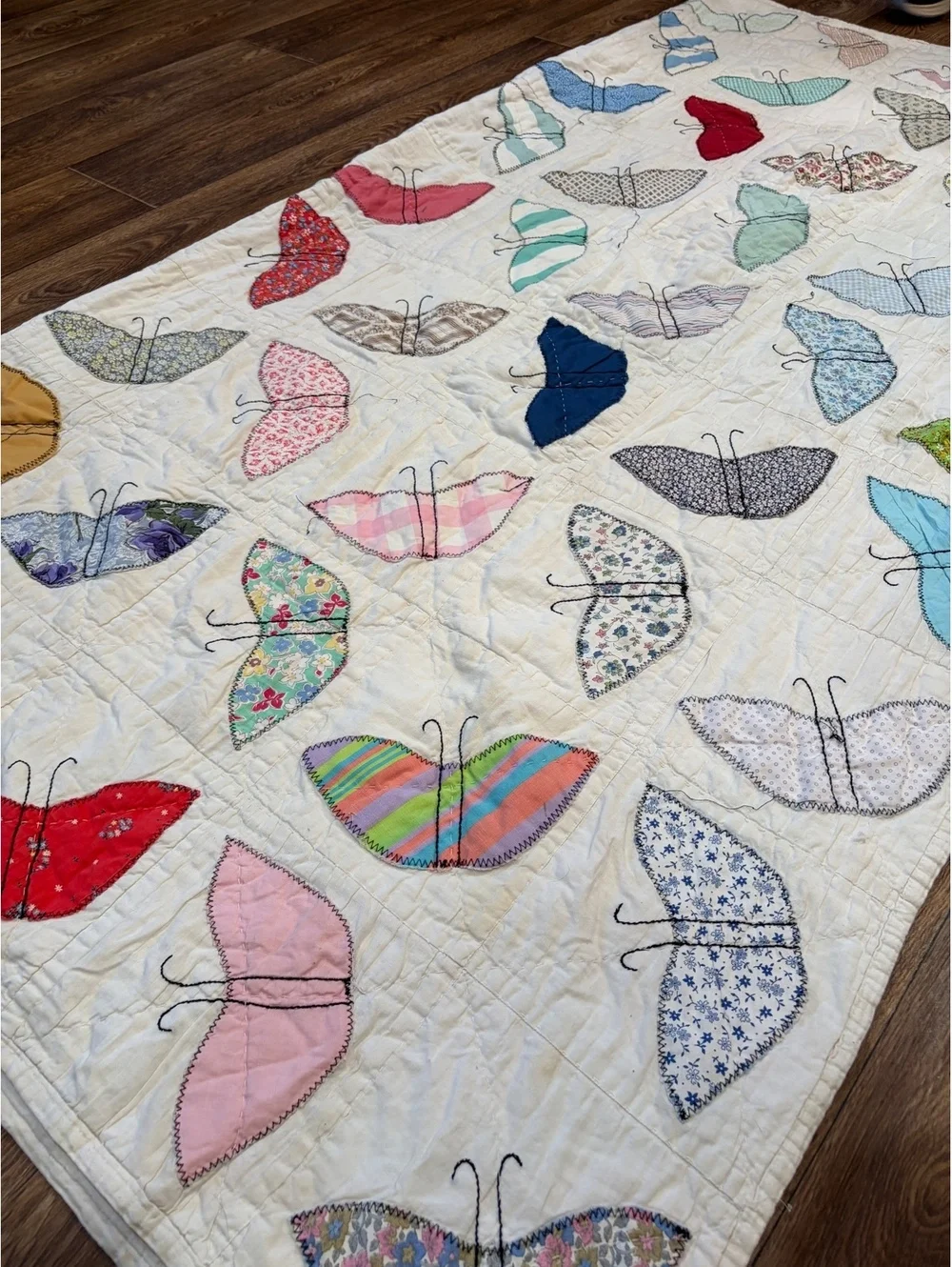 Handmade Butterfly Patchwork Quilt with Colorful Appliqué